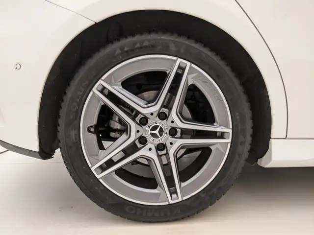 Mercedes-Benz A-Class view 9