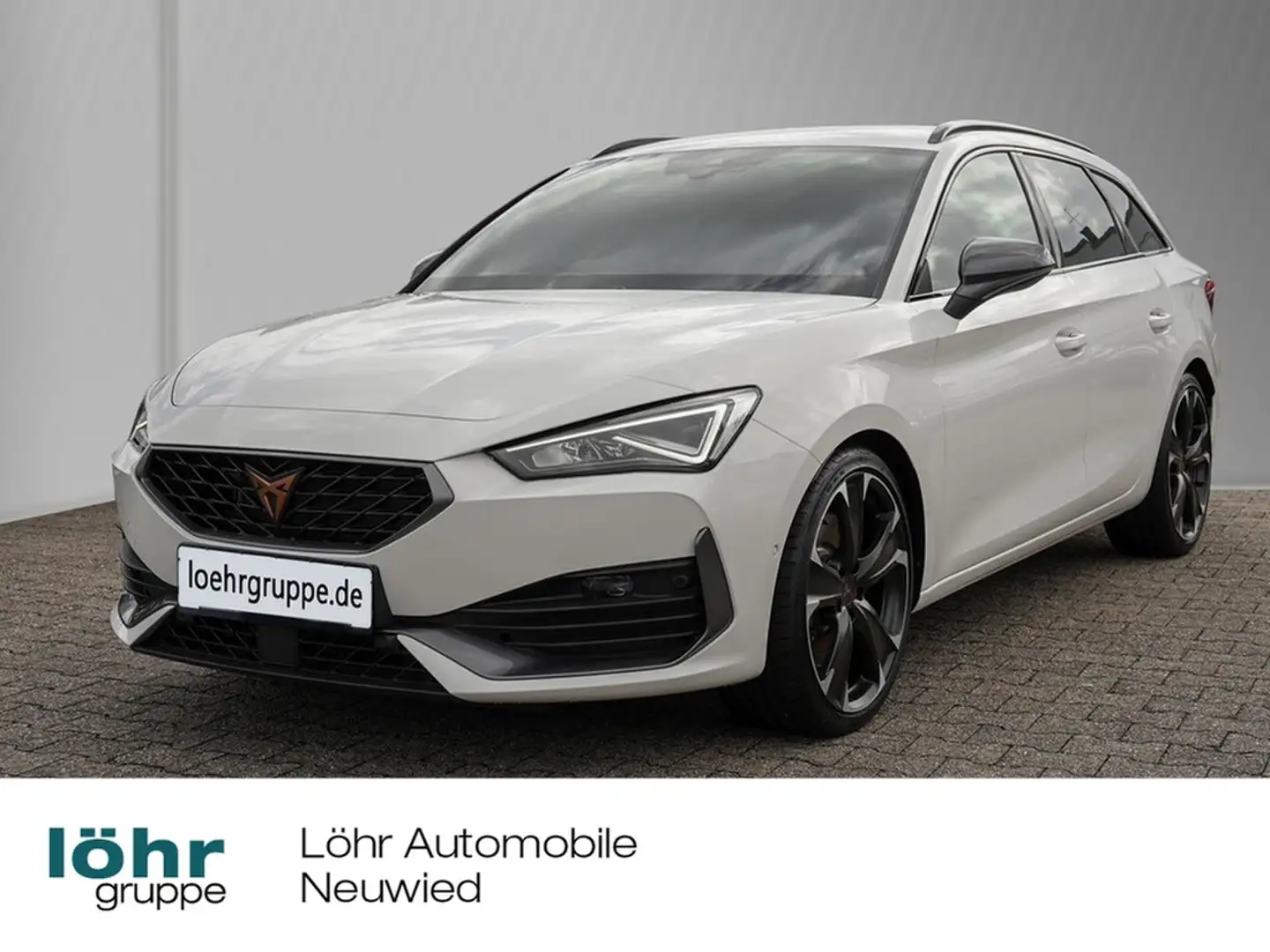 CUPRA Leon Sportstourer TSI VZ 4Drive Navi/LED/ACC/RFK Weiß - 1