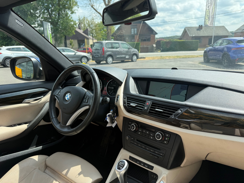 BMW X1 X1 2.0 d xDrive20 CRUISE,CLIM,TOIT OUVRANT,SIÈGES CHAUFFANTS… — photo 6
