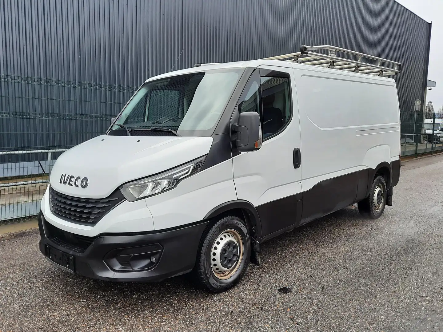 Iveco Daily € 22.000,- Netto *NAVI *Automatik *LED *Kamera Weiß - 1