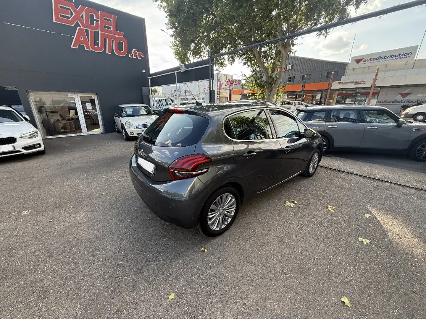 Peugeot 208 1.2 PureTech 110ch EAT6 Allure - 2