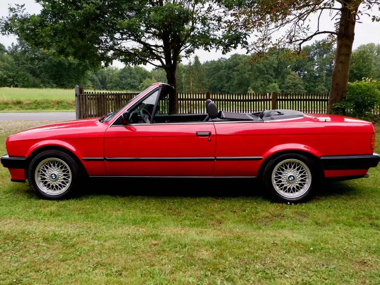 BMW 318i, foto 4