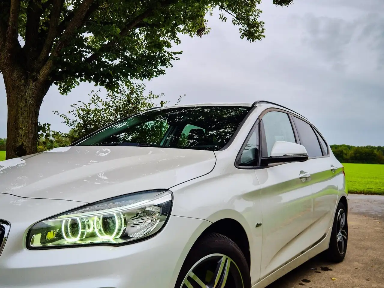 BMW 218