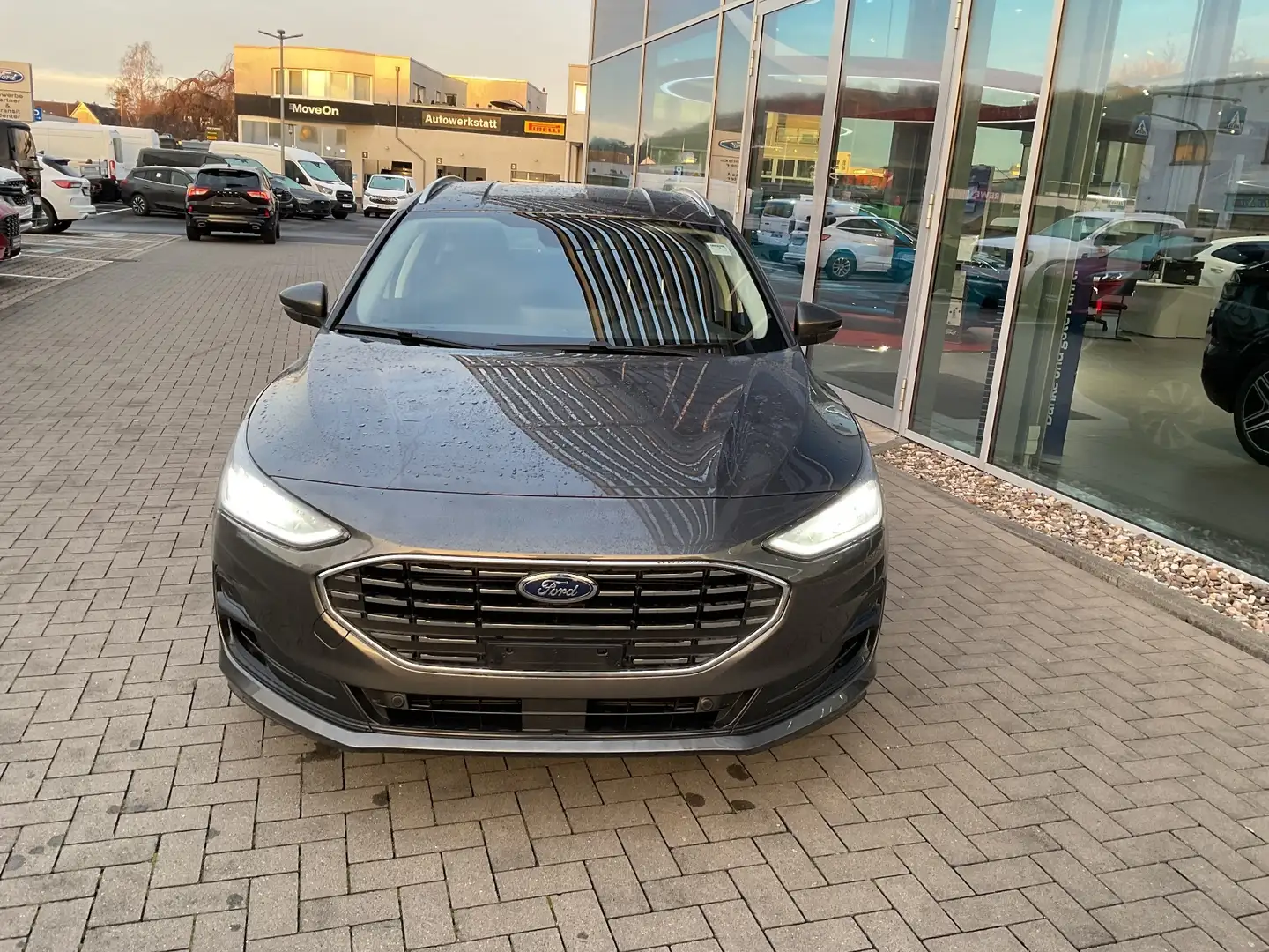 Ford Focus TITANIUM EDITION *GJR *Winter-Paket Grau - 2