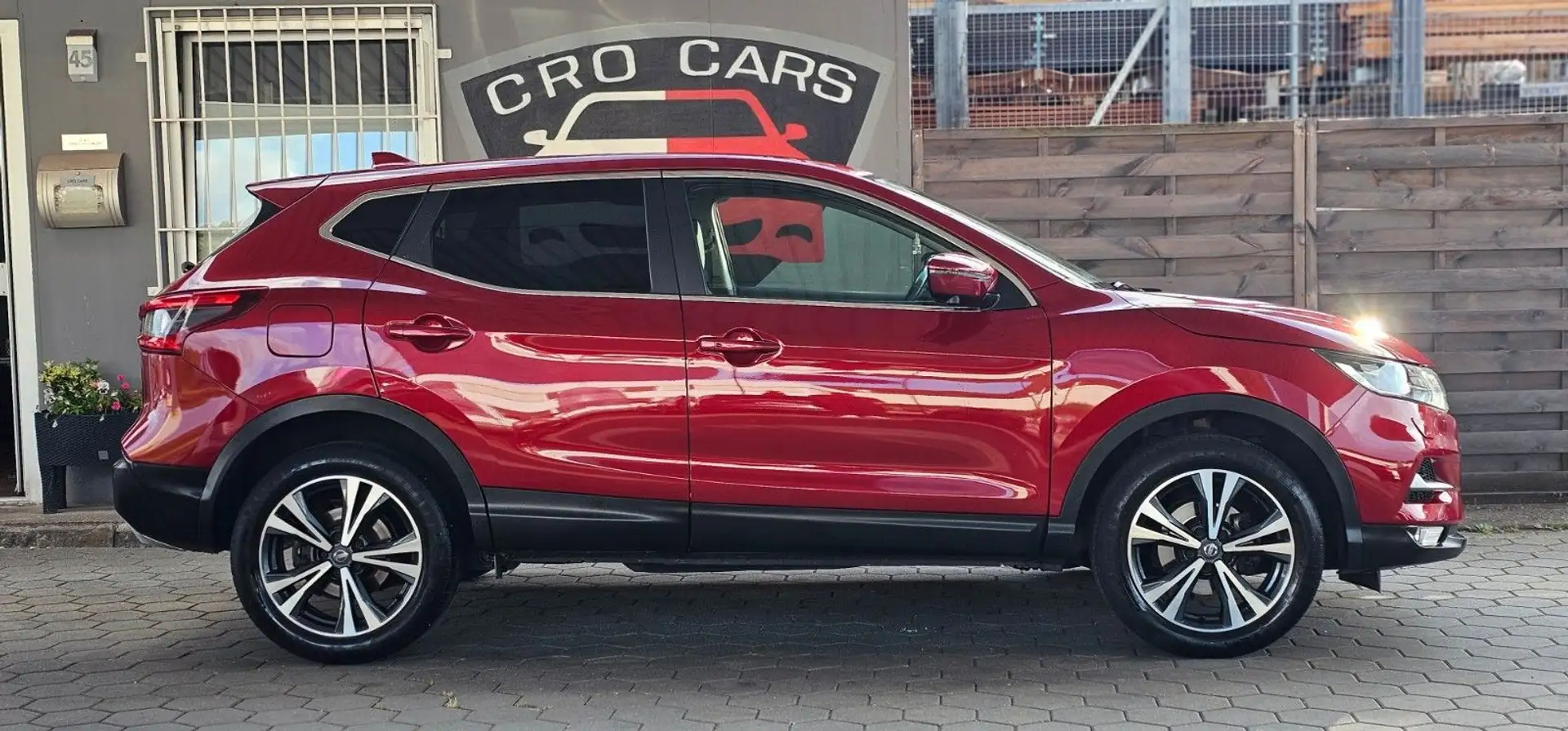 Nissan Qashqai N-Connecta*TEMP*SHZ*CAMERA* Rot - 2