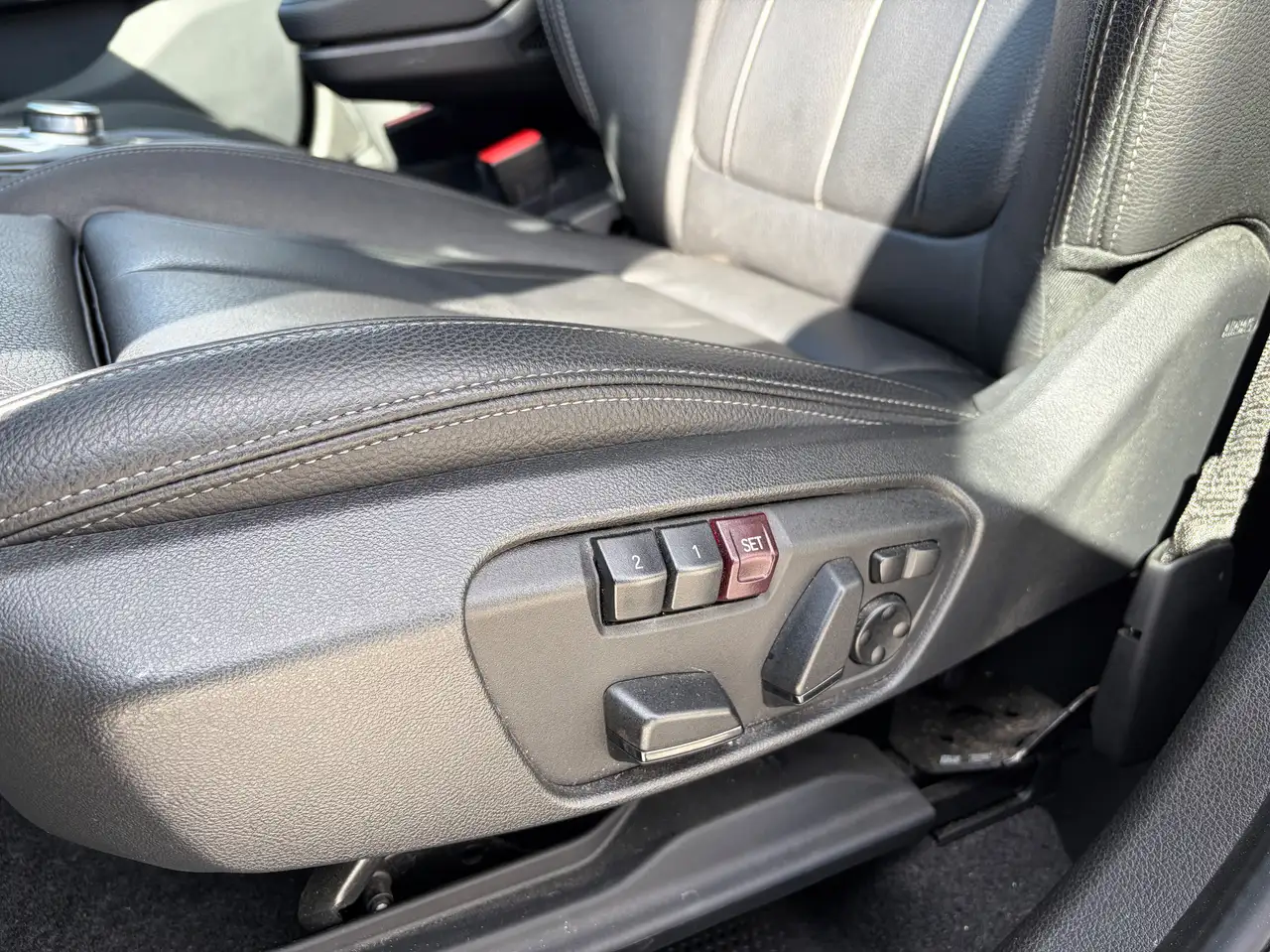 BMW 225 Active Tourer PHEV 225xe * PANO * LEDER * CAMERA *, миниатюра 17