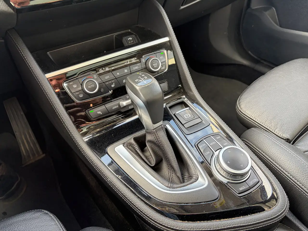 BMW 225 Active Tourer PHEV 225xe * PANO * LEDER * CAMERA *, миниатюра 22