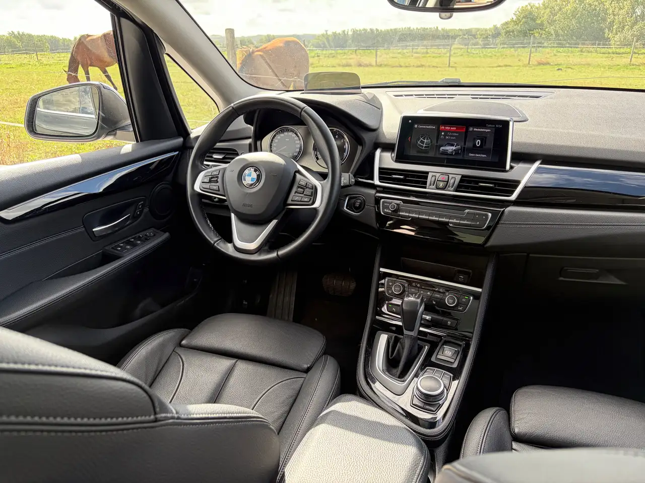 BMW 225 Active Tourer PHEV 225xe * PANO * LEDER * CAMERA *, миниатюра 11