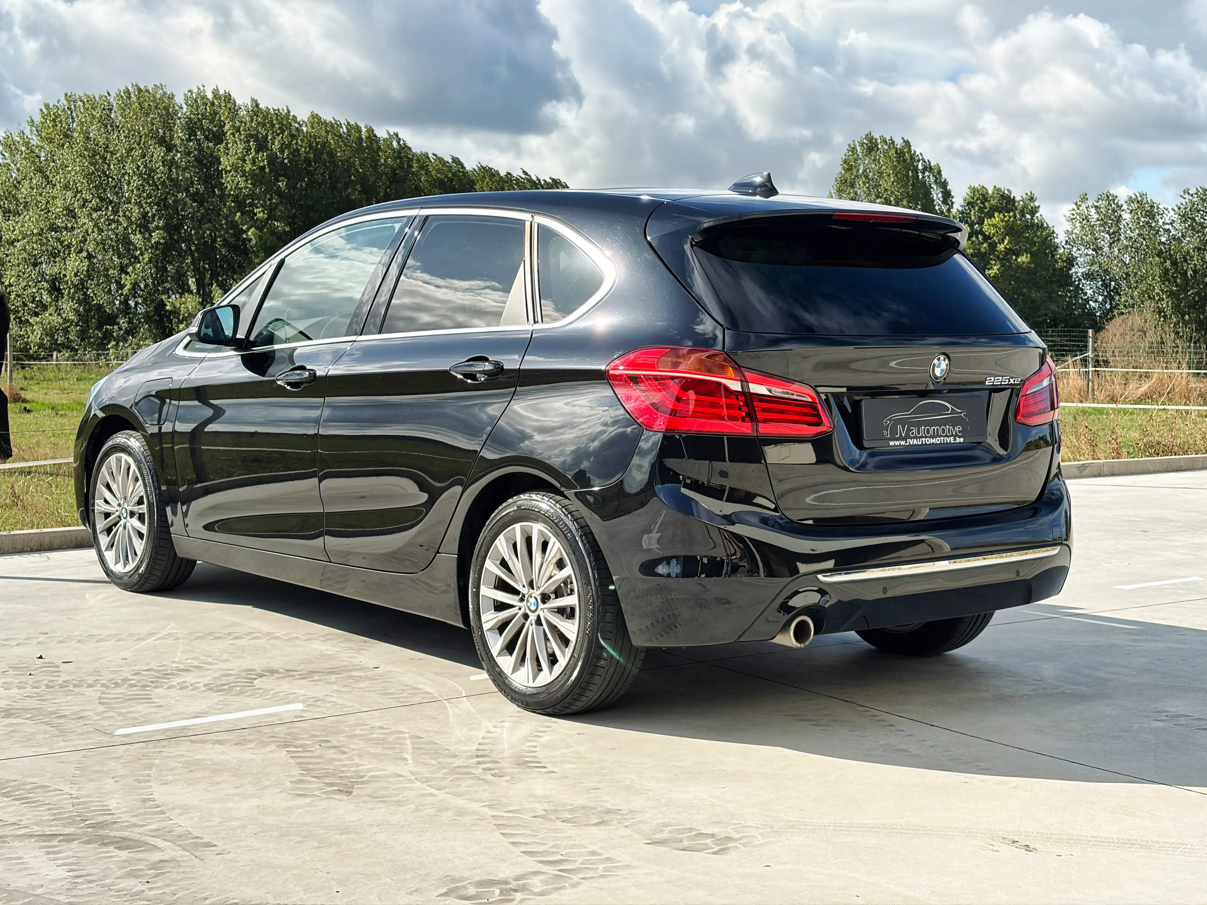 BMW 225 Active Tourer PHEV 225xe * PANO * LEDER * CAMERA * — photo 9