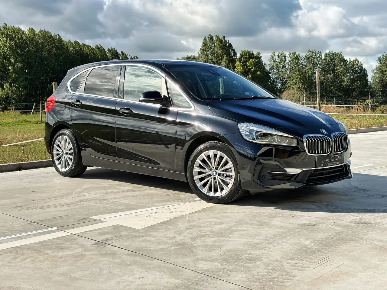 BMW 225 Active Tourer PHEV 225xe * PANO * LEDER * CAMERA *, миниатюра 2