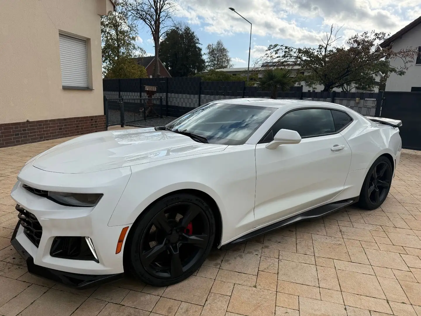Chevrolet Camaro 3.6 Coupé Weiß - 2