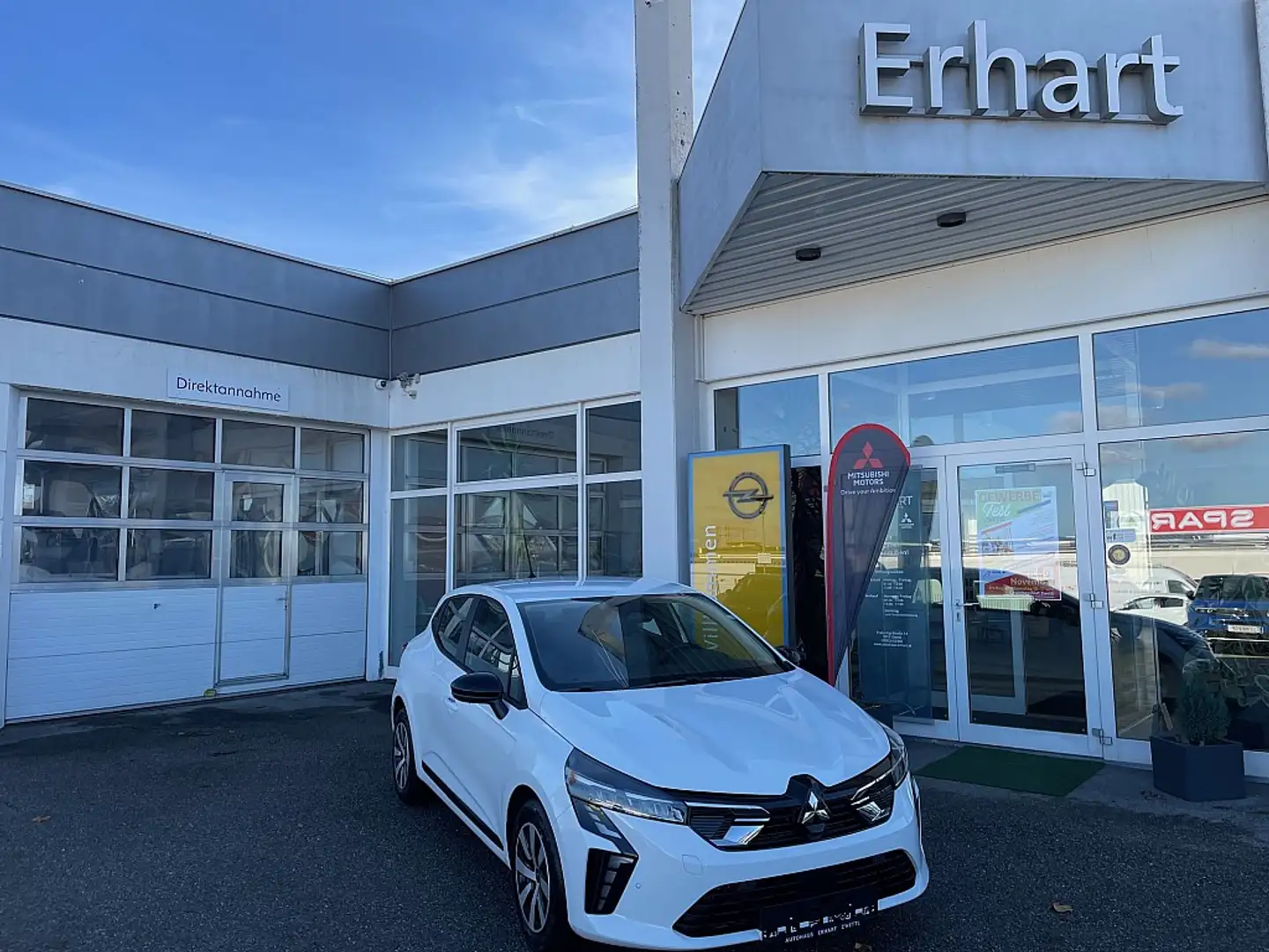 Mitsubishi Colt 1,0 MPI-T Invite Weiß - 1