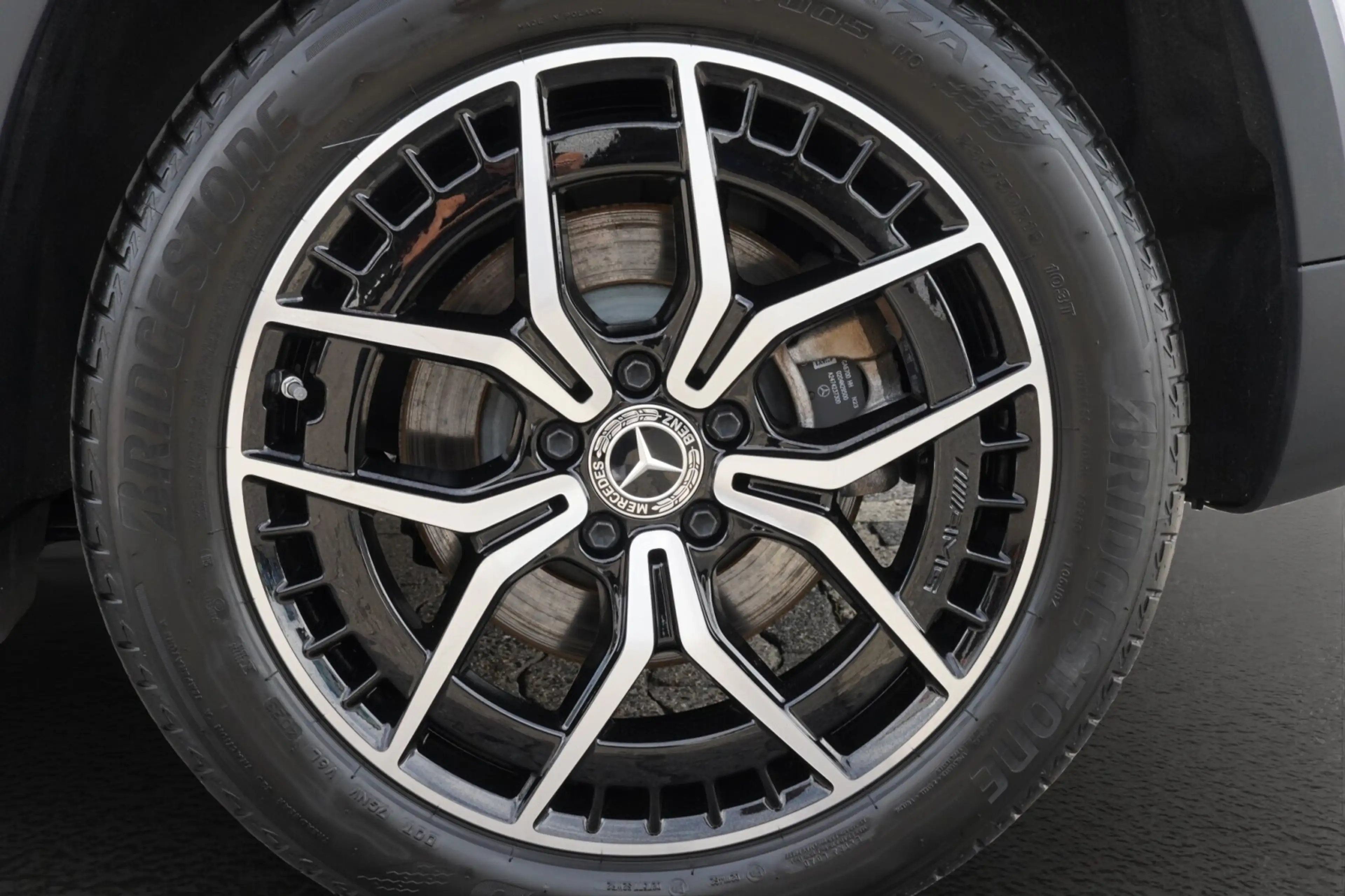 Mercedes-Benz EQA 300 EQA 300 4MATIC Progressive — photo 5