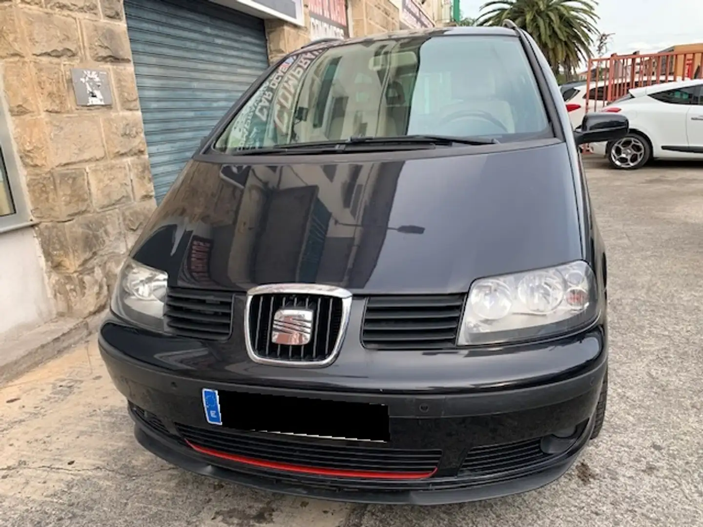 SEAT Alhambra 1.9TDi Sport 130 Fekete - 2