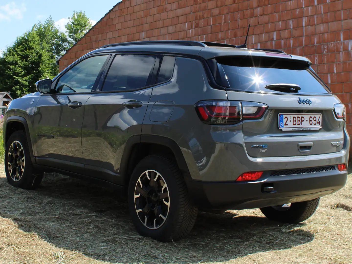 Jeep Compass Compass 1.3 T-GDI 4xe PLUG-IN HYBRID Trailhawk Gris - 2