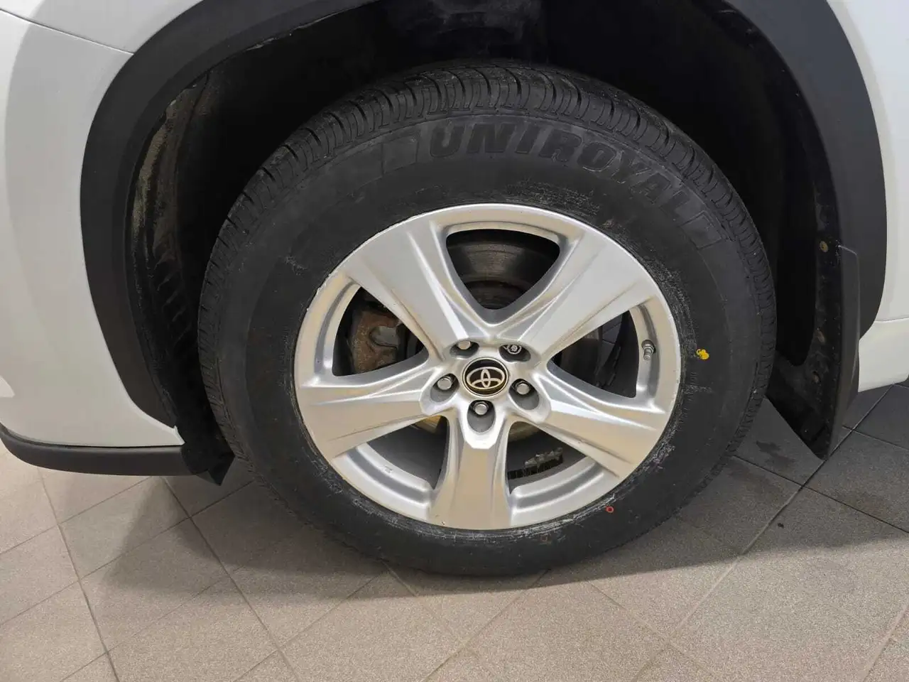 Toyota Highlander снимка Toyota Highlander