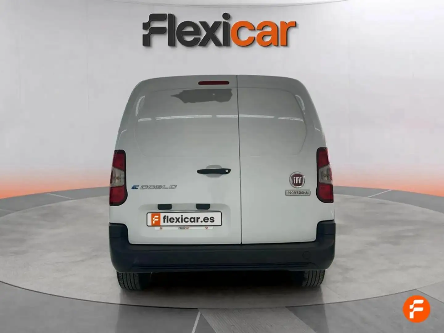 Fiat E-Doblo Dobló 100kW 50kWh Biały - 2