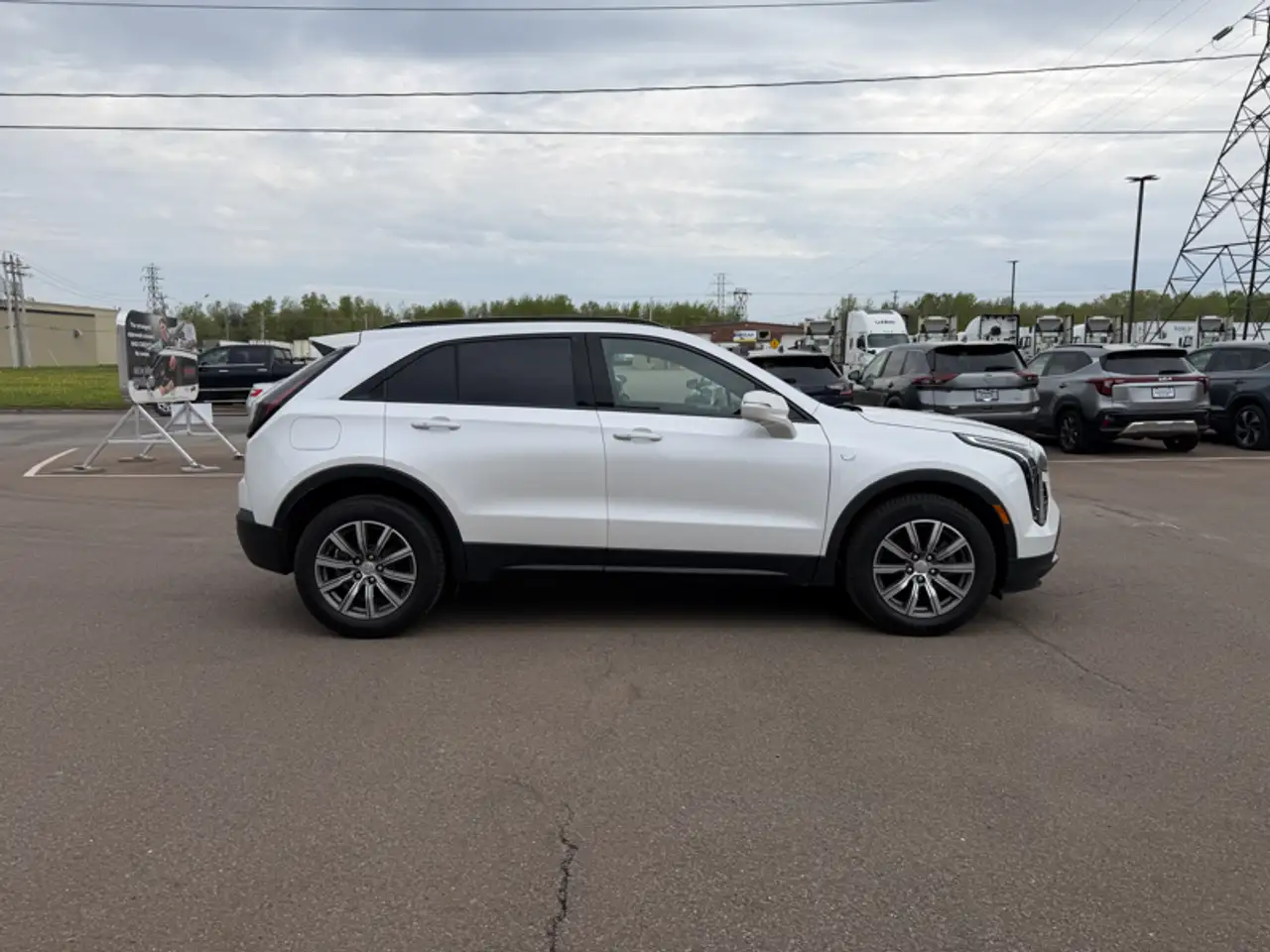 Cadillac XT4 снимка Cadillac XT4