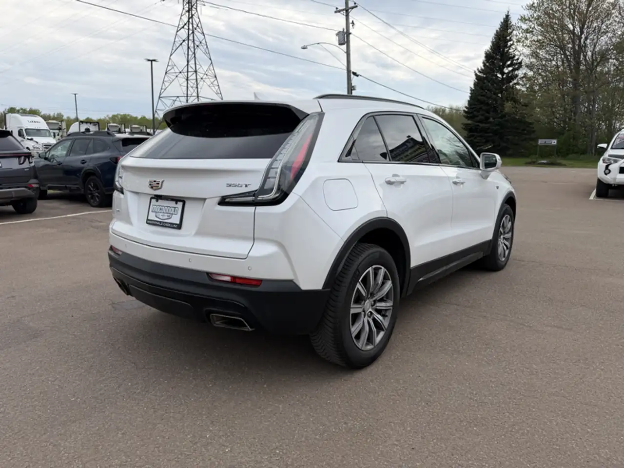 Cadillac XT4 снимка Cadillac XT4