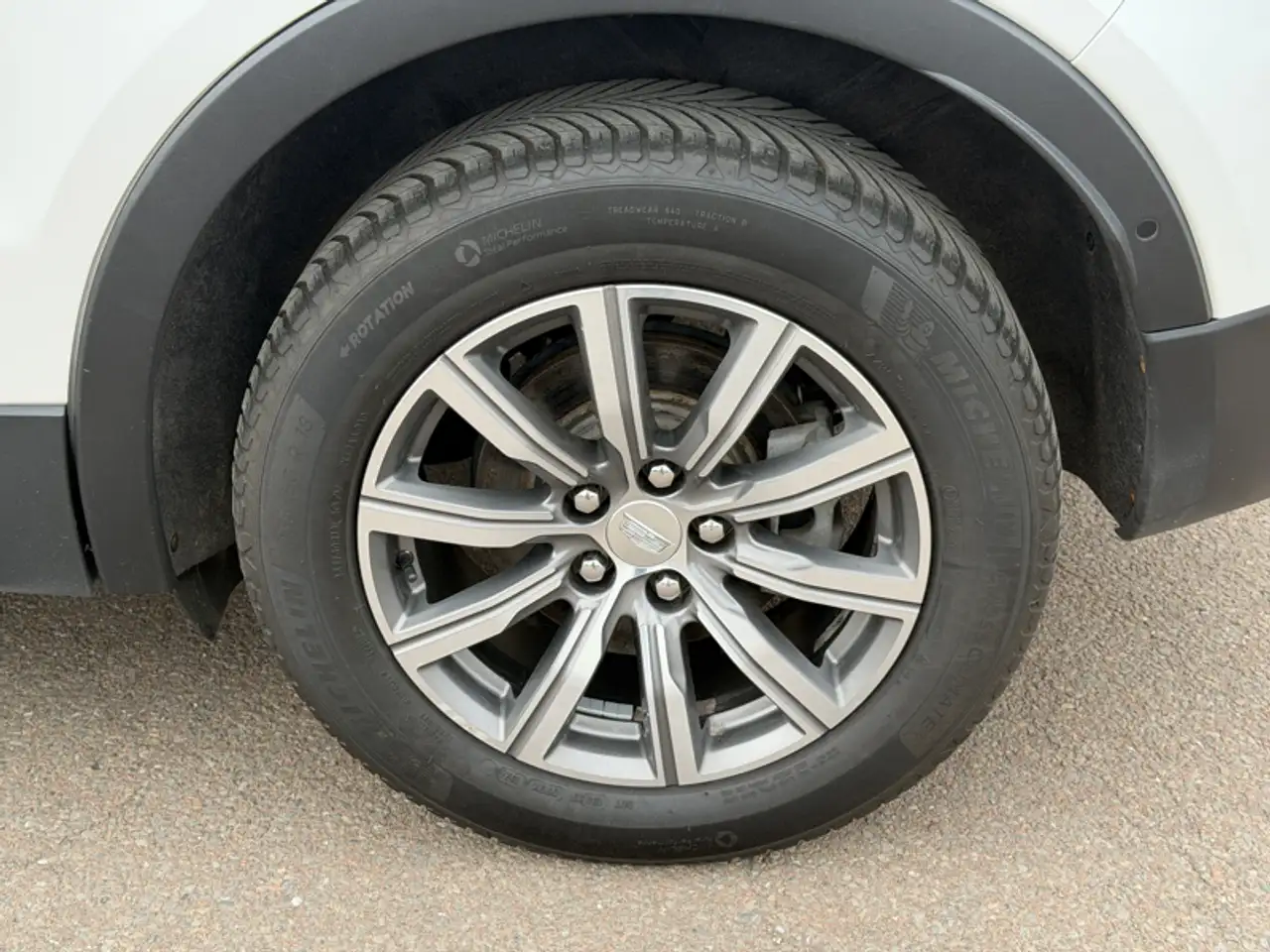Cadillac XT4 снимка Cadillac XT4