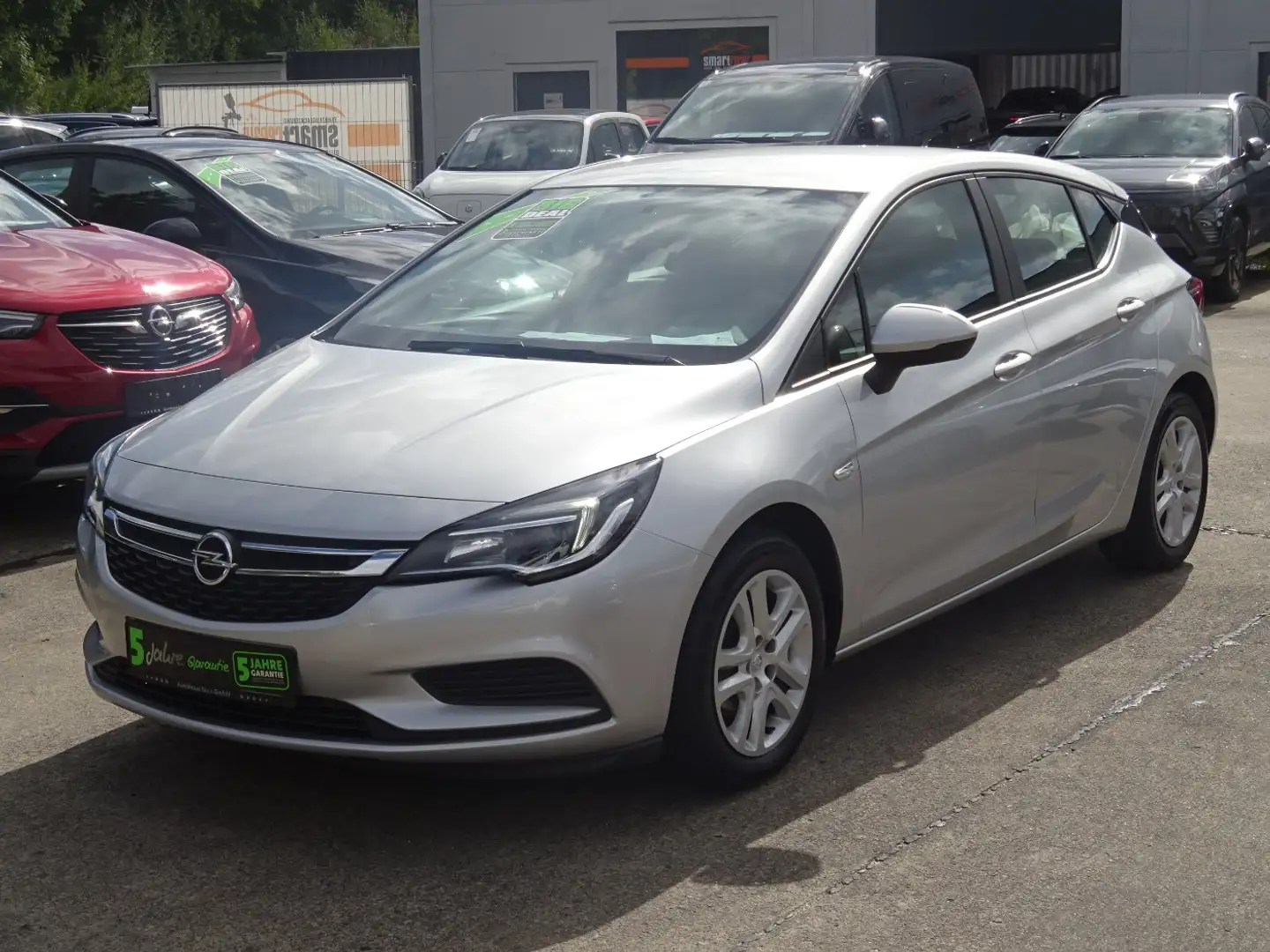 Opel Astra 1.0 Edition Inspektionspaket Big Deal! Silber - 2