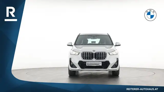 BMW X1 view 2