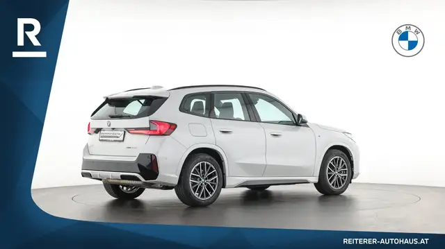 BMW X1 view 6