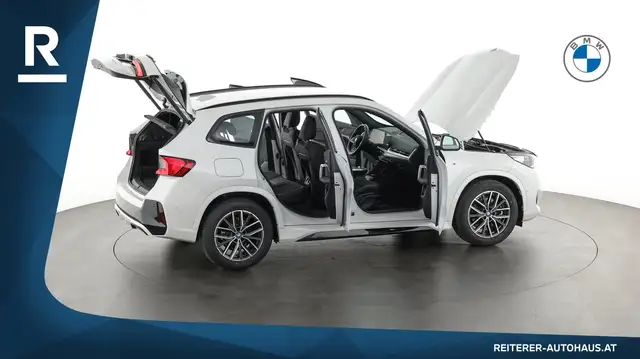 BMW X1 view 12