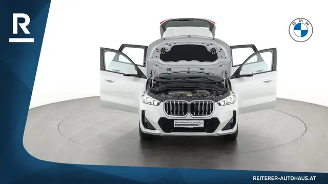 BMW X1 view 8