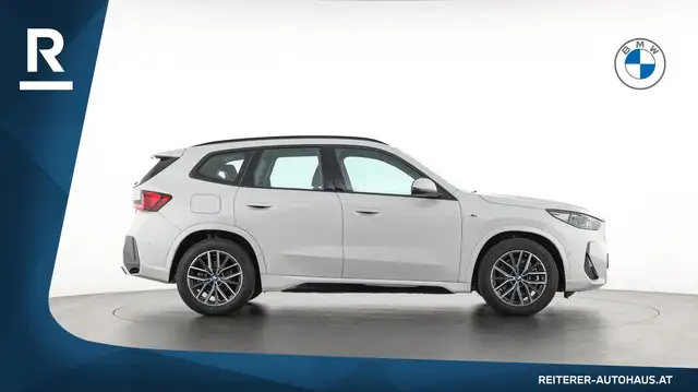 BMW X1 view 7