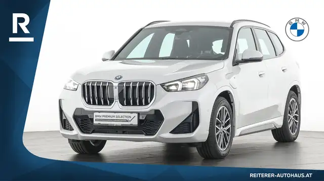 BMW X1 main image