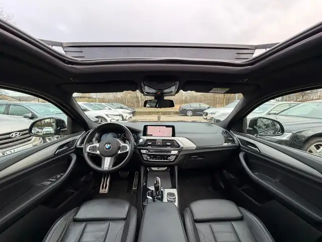 BMW X4 view 8