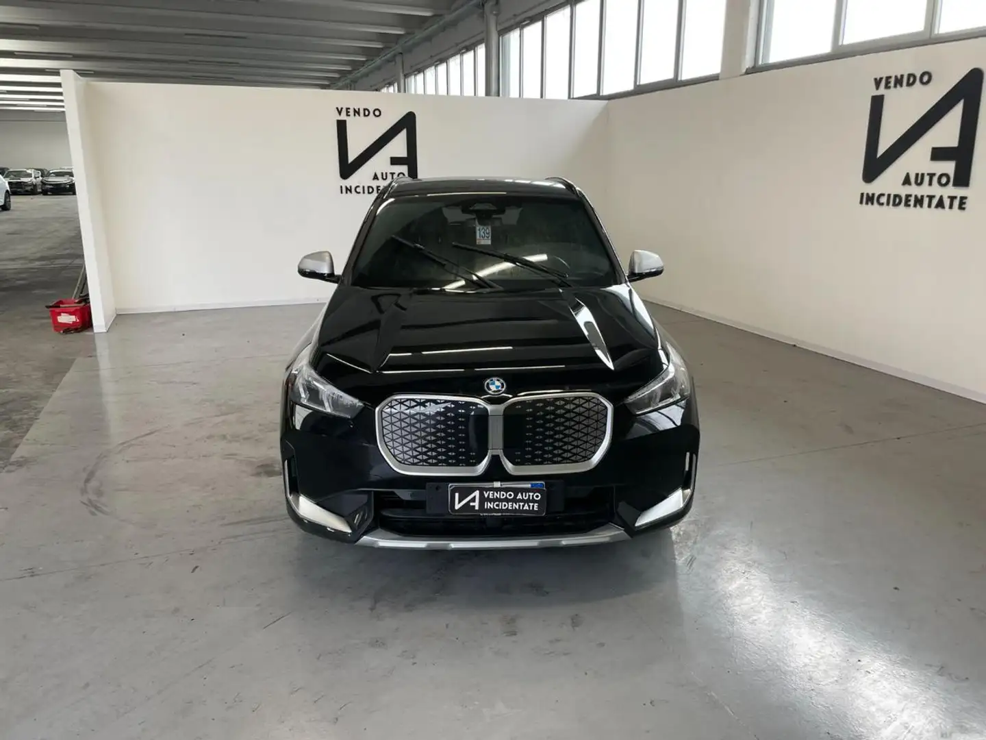 BMW iX1 EDRIVE 20 LIMITED EDITION Nero - 2