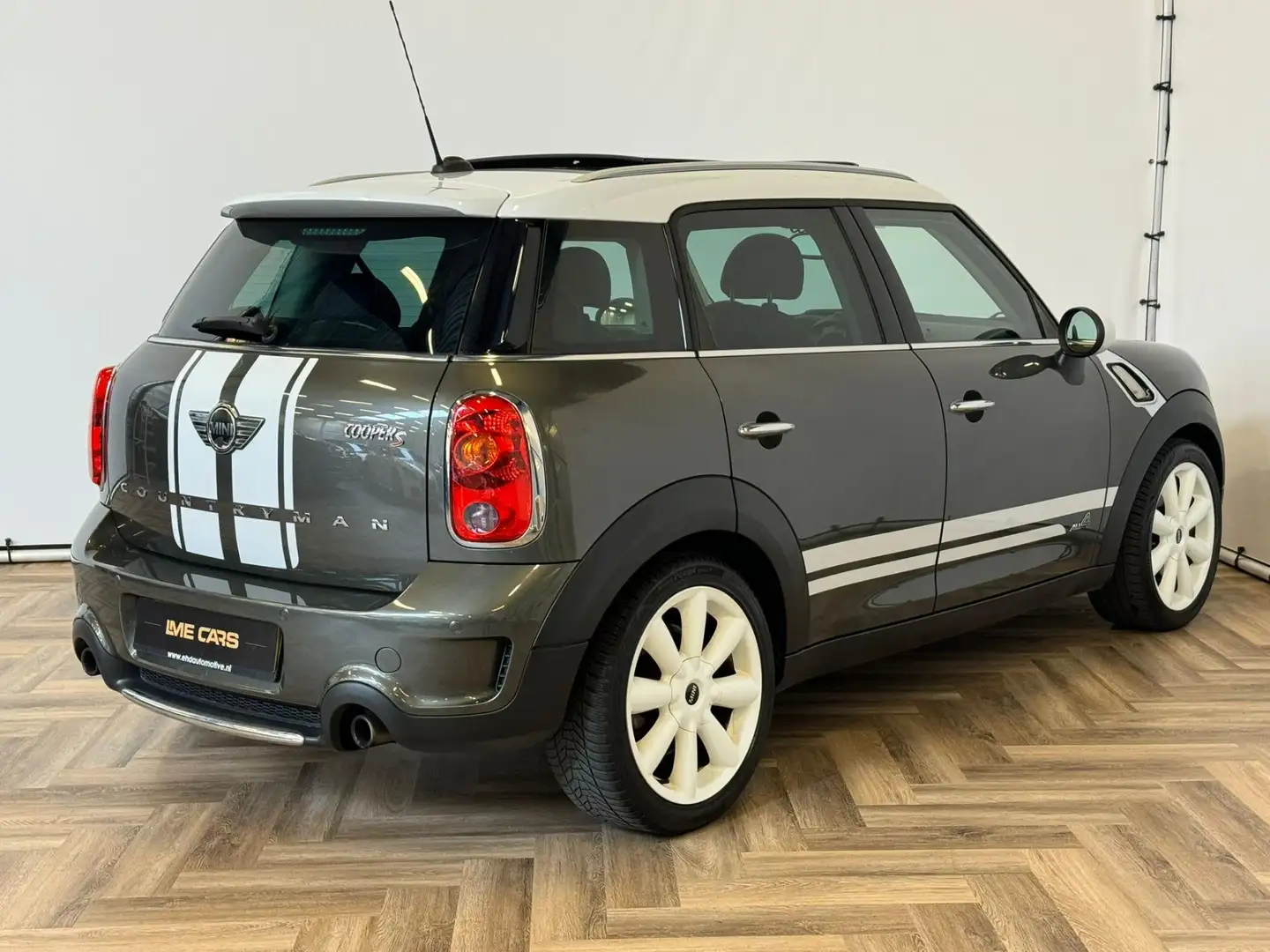 MINI Cooper S Countryman Mini 1.6 ALL4 Chili Grijs - 2