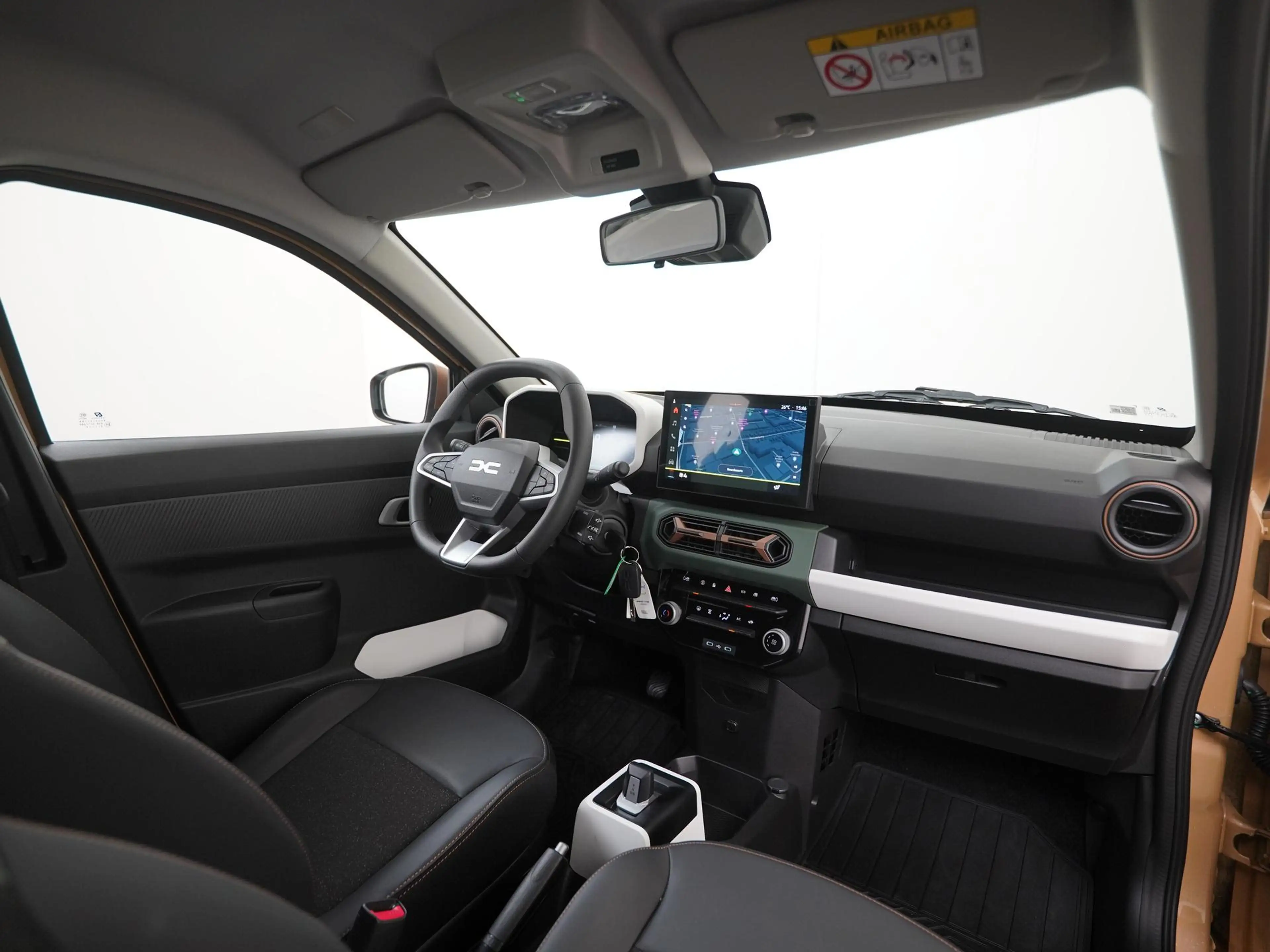 Dacia Spring Extreme 65 26.8 kWh | DC-snelladen | Achteruitcame — photo 2