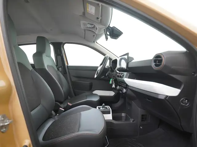 Dacia Spring view 3