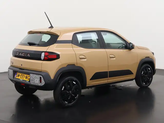 Dacia Spring view 4