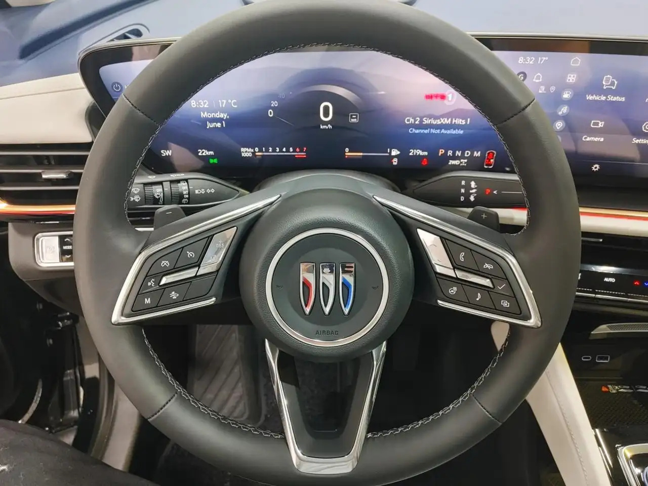 Buick Envision photo Buick Envision
