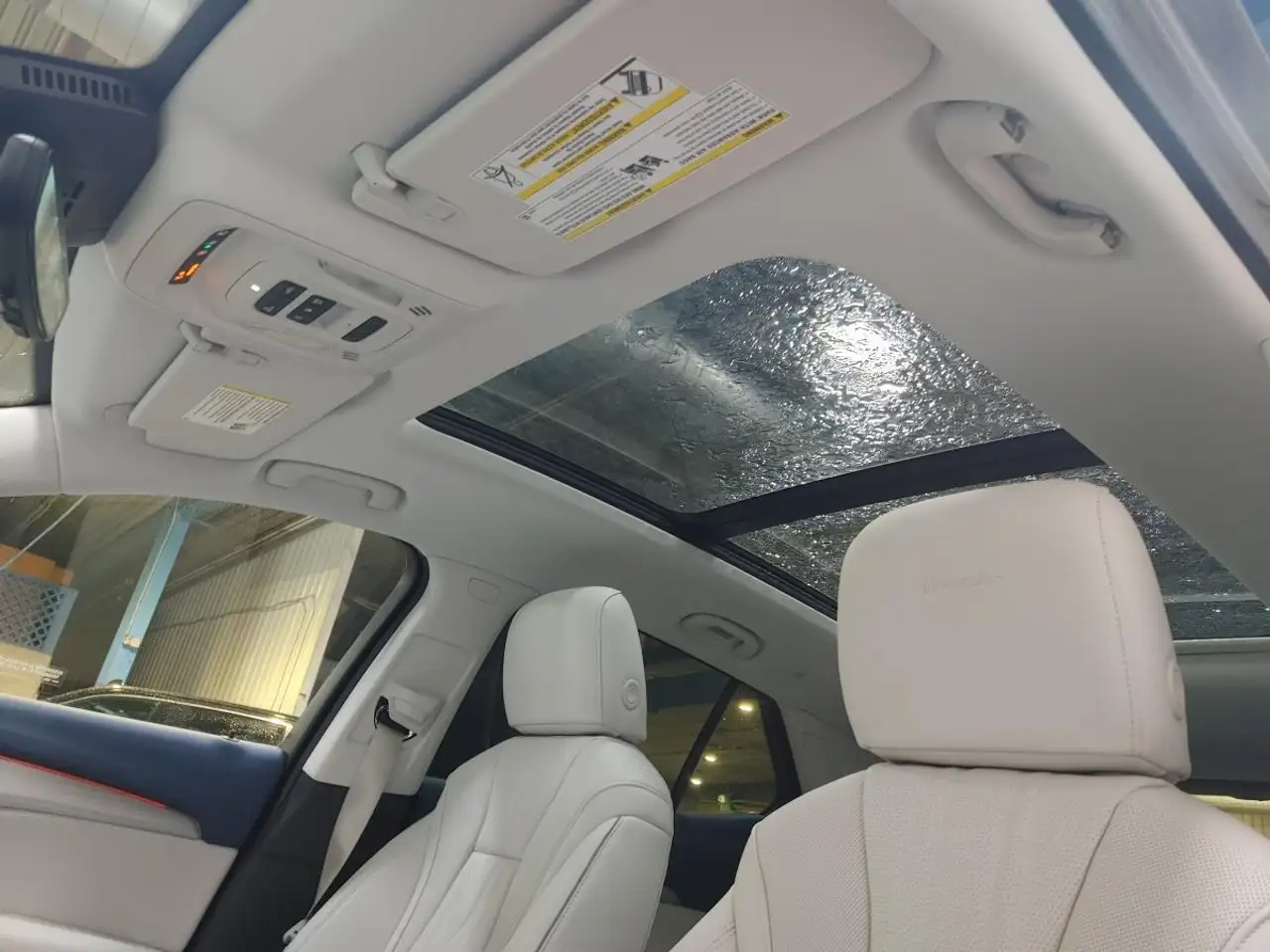Buick Envision photo Buick Envision