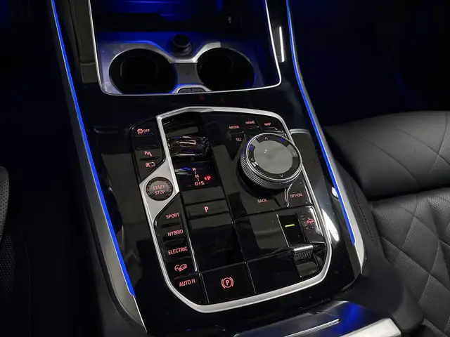 BMW X5 view 14