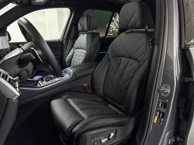 BMW X5 view 9