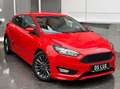 Ford Focus ST-Line 1.0 EcoBoost 125CH Rouge - thumbnail 1