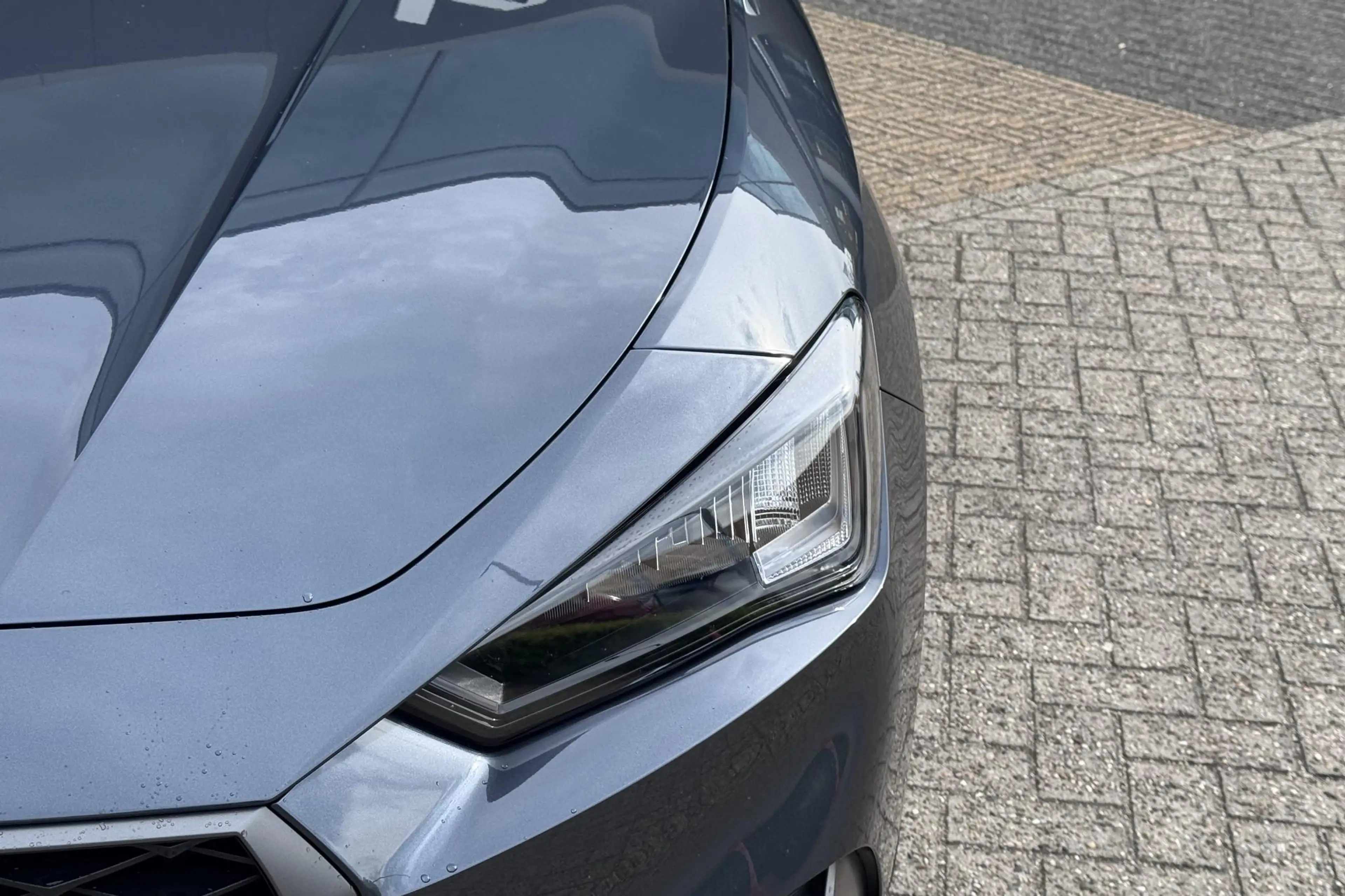 SEAT Leon e-Hybrid 1.5 TSI FR PHEV First Edition | Camera | 18'' | Na — photo 14