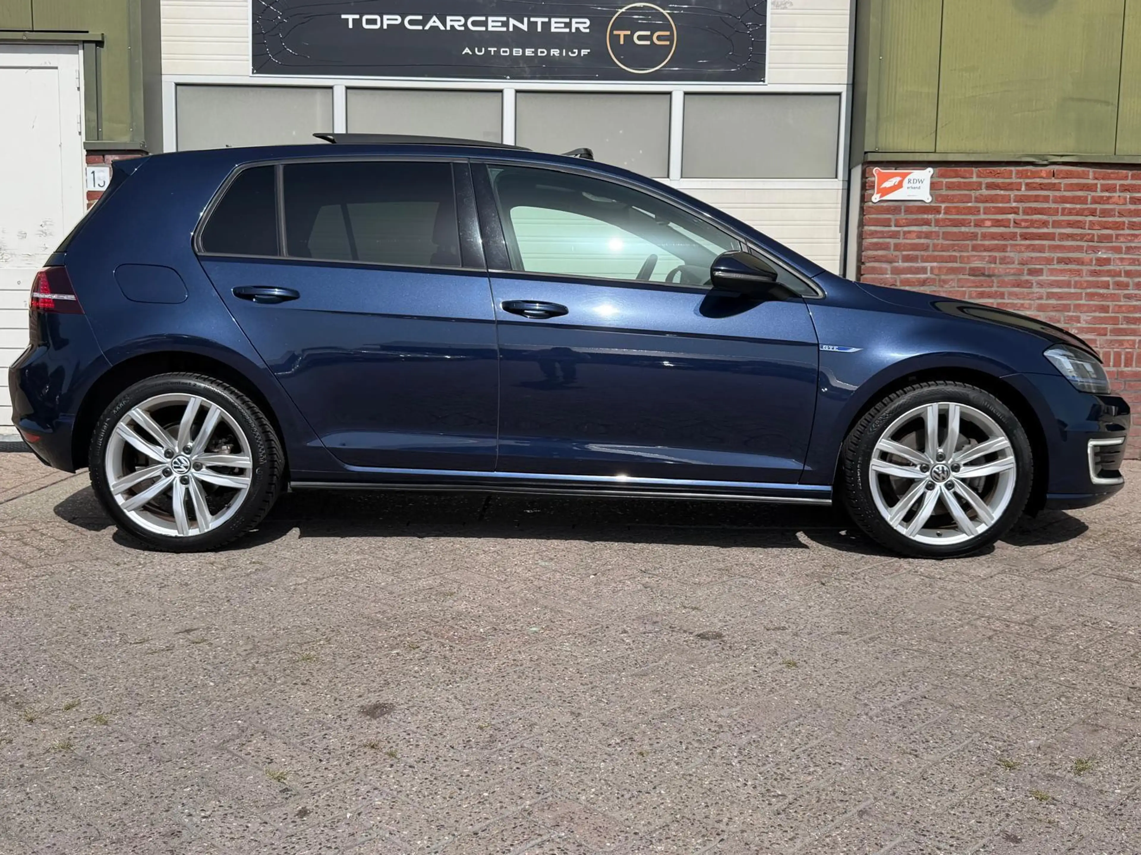 Volkswagen Golf GTE 1.4 TSI GTE/STOELV/LEER/CAMERA/PARKS/APK/NAP — photo 5