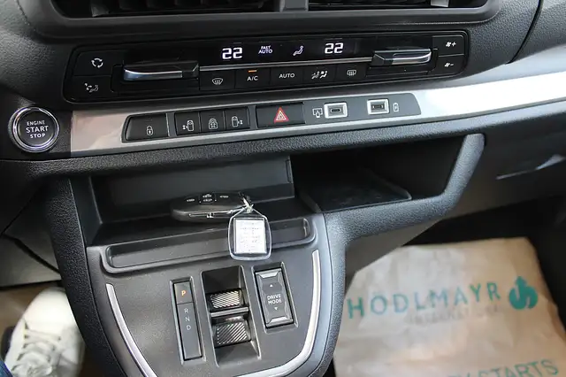 Peugeot Traveller Premium BlueHDi 180 Lang EAT8 Ansicht 18