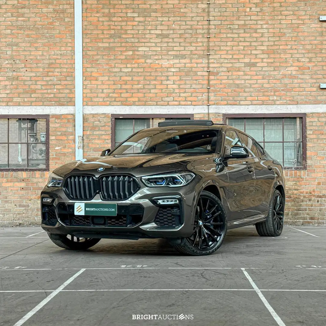BMW X6 M50i High Executive 4.4 V8 G06 - 1