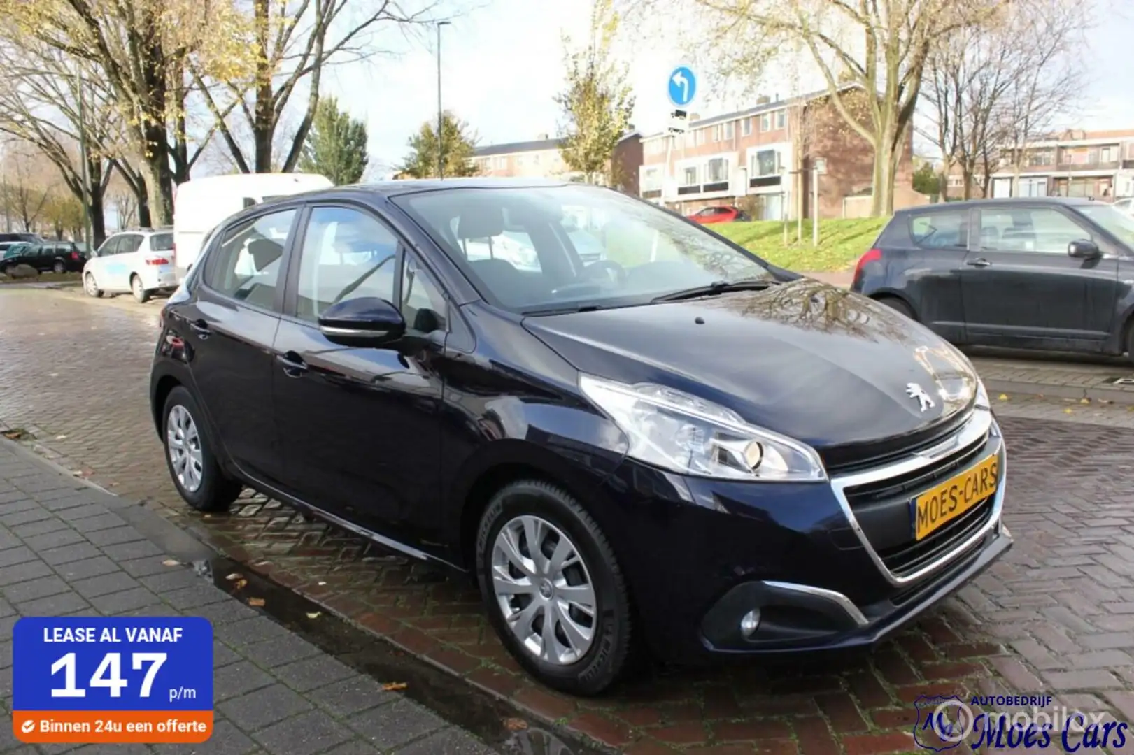 Peugeot 208 1.2 PURET. BLUE LION NAVI-CRUISE Bleu - 1