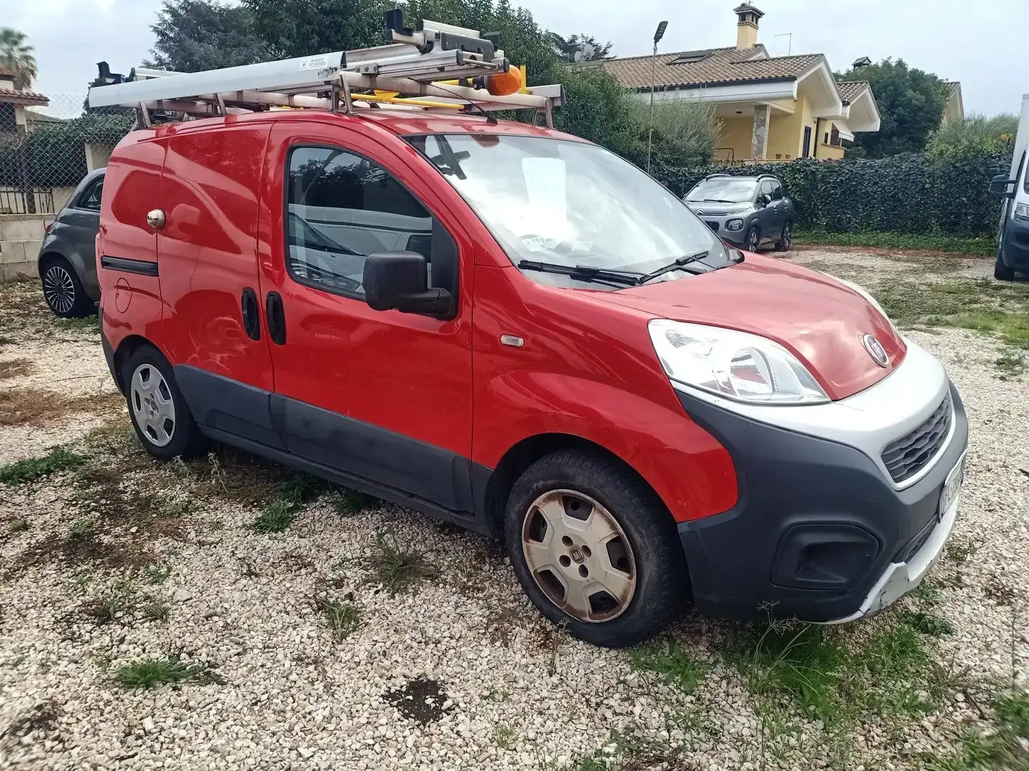 Fiat Fiorino 1.3 MJT CARGO 95 CV ADVENTURE E6 Rouge - 1