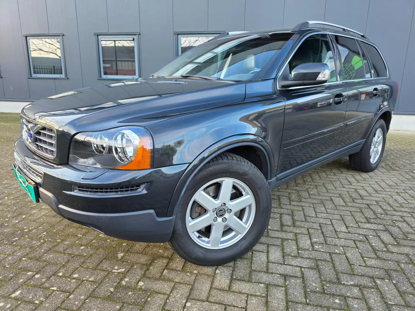 Volvo XC90 2.5 T5 Summum, Apple carplay netto € 13.950, bijte Grau - 2