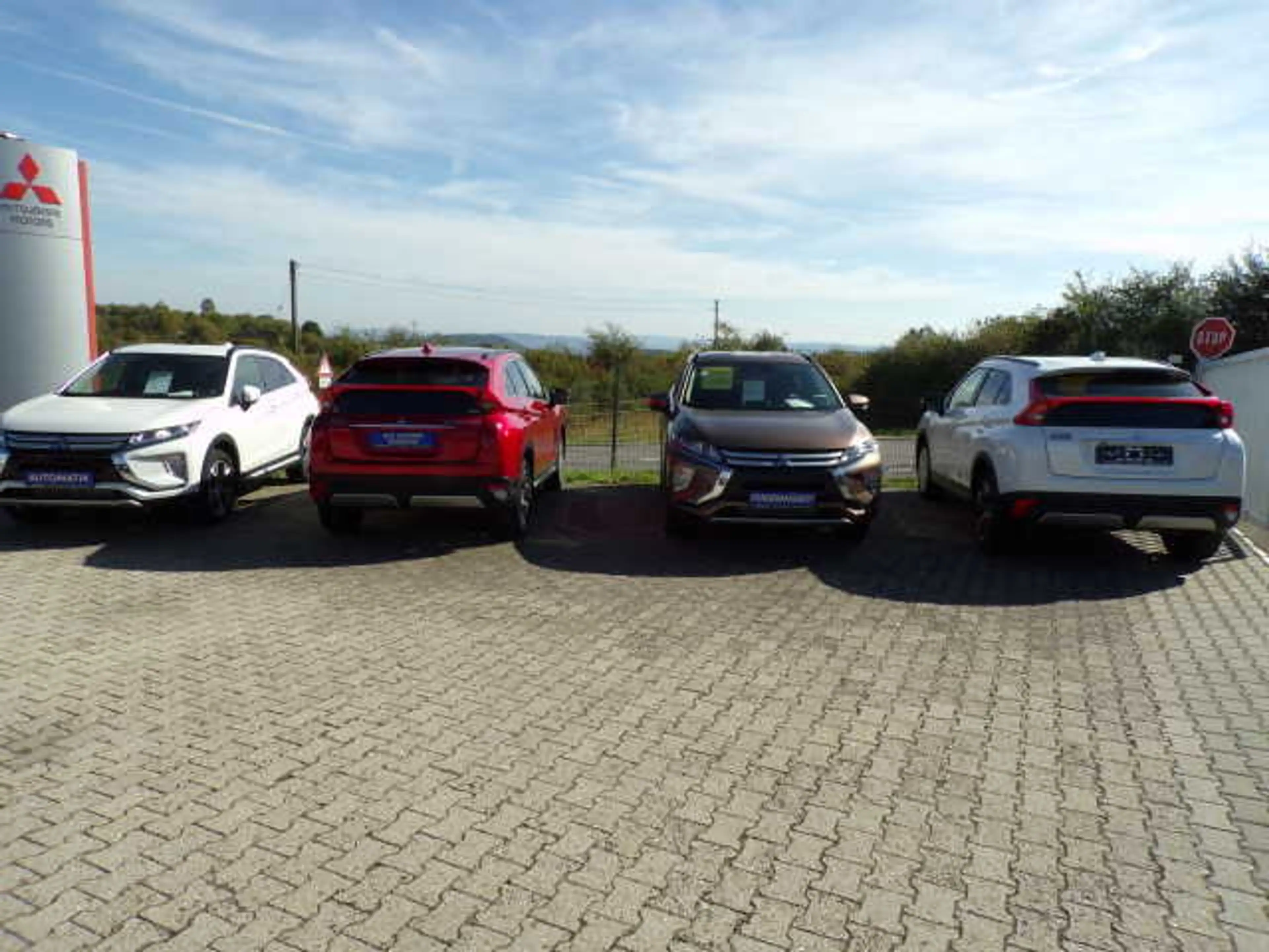 Mitsubishi Eclipse Cross 1,5 T,Diamant Edition,AT,SHZ,NSW — photo 9